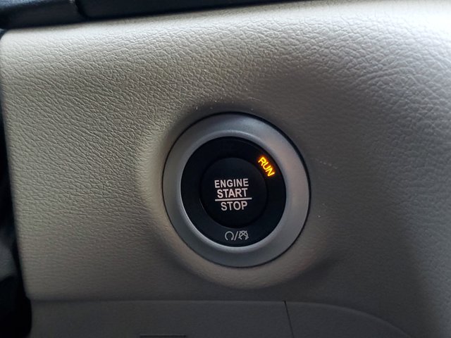 2024 Chrysler Pacifica Touring L - Photo 21