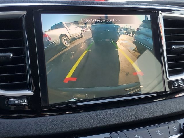 2024 Chrysler Pacifica Touring L - Photo 23