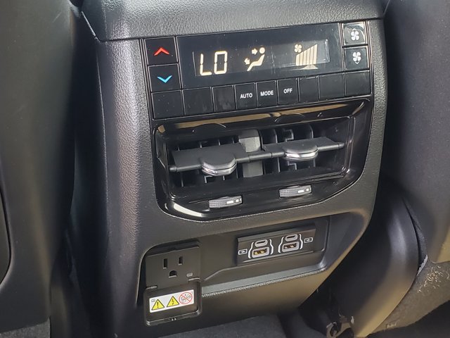 2025 Jeep Grand Cherokee L Altitude - Photo 23