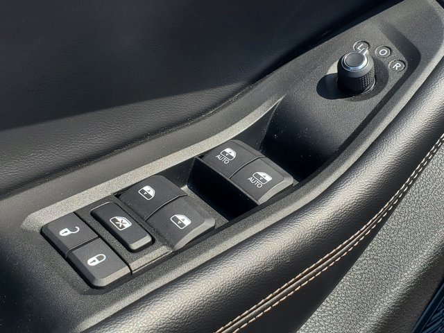 2025 Jeep Grand Cherokee L Altitude - Photo 25
