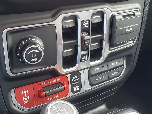 2021 Jeep Wrangler Unlimited Rubicon 392 - Photo 21